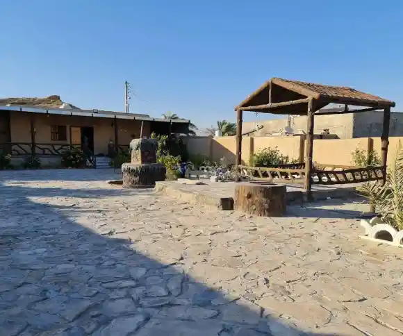 اقامتگاه بومگردی علیرضا-1