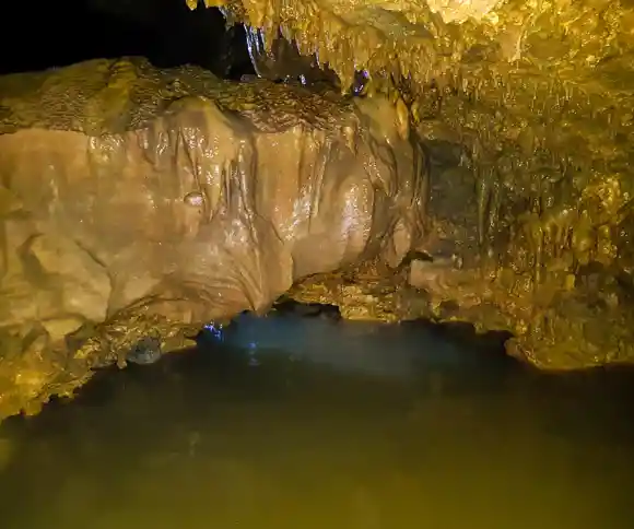 غار دانیال-1