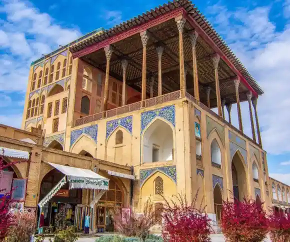 کاخ عالی قاپو-1