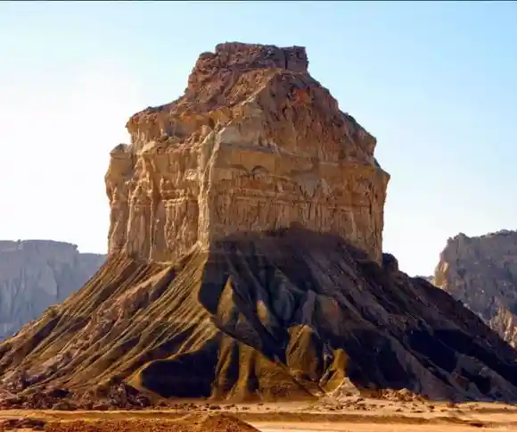 دره تندیس ها-1