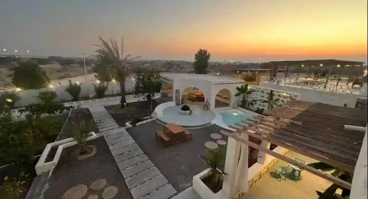 اقامتگاه بومگردی مهناد