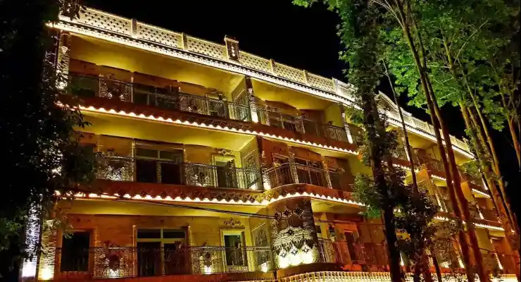 مجتمع گردشگری شمس العماره