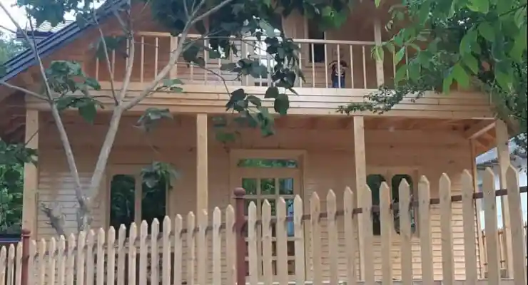 کلبه اردیبهشت