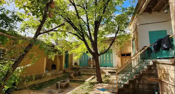 اقامتگاه بومگردی خانه جواهری