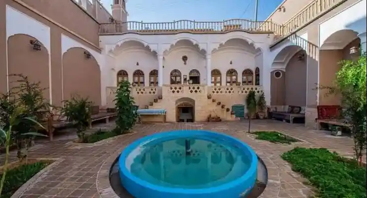 اقامتگاه سنتی خانه پارسی