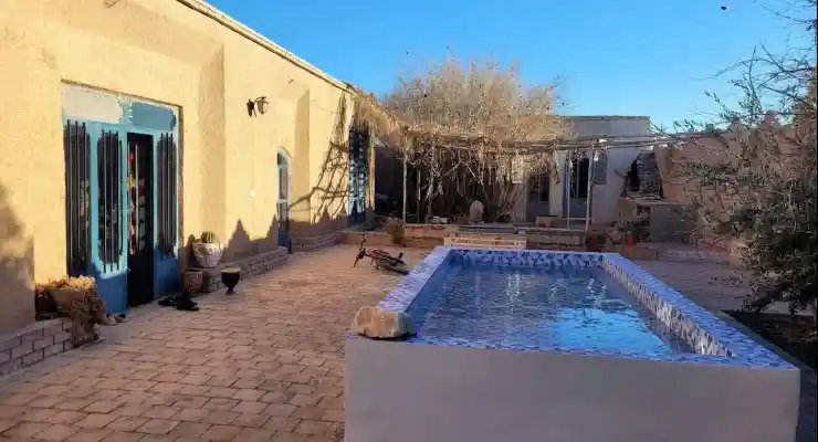 اقامتگاه بومگردی راگه