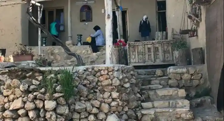 اقامتگاه بومگردی سرای هما