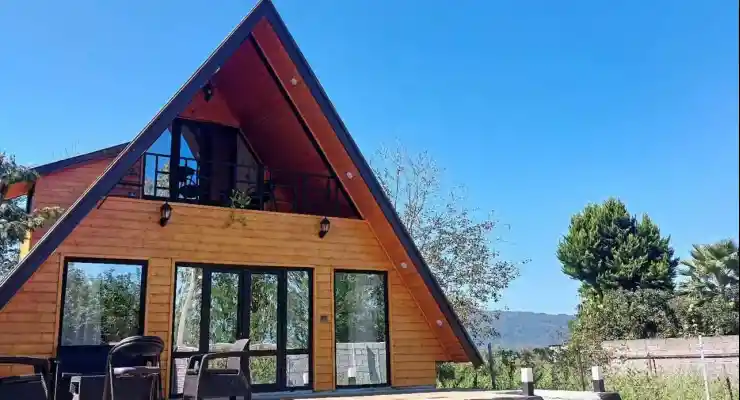 کلبه سوییسی خانه امید