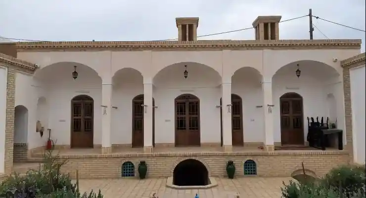 اقامتگاه بومگردی شیرعلی