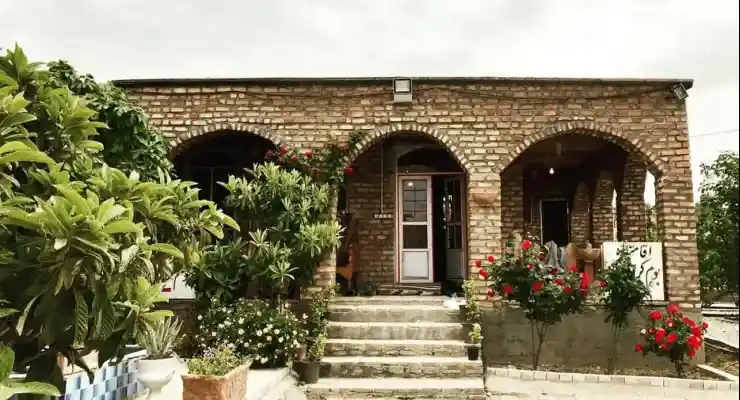 اقامتگاه بومگردی کورد