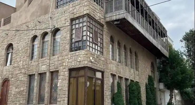 اقامتگاه سنتی تاره