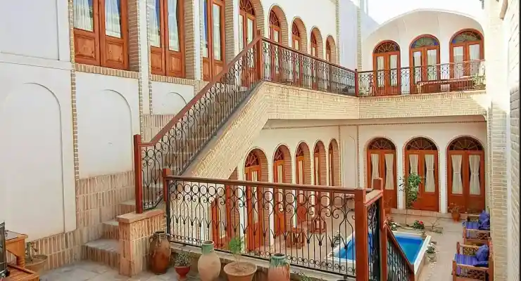 اقامتگاه بومگردی محبوب