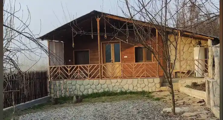 کلبه باغ گلابی