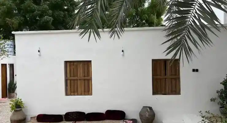 اقامتگاه بومگردی سُکنا