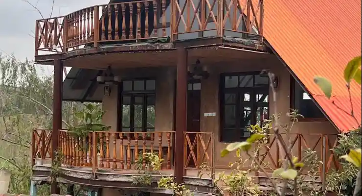 مجتمع گردشگری ماه تی تی