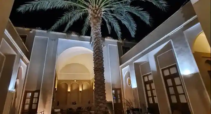 اقامتگاه بومگردی خانه نخل