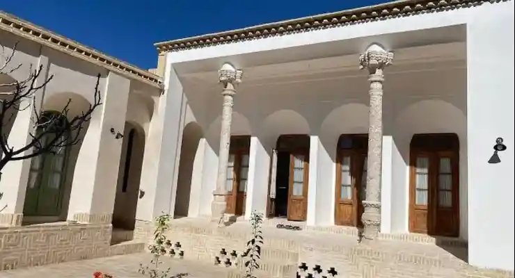 اقامتگاه بومگردی کاج بوم