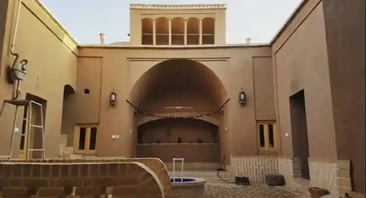 اقامتگاه بومگردی گل پری