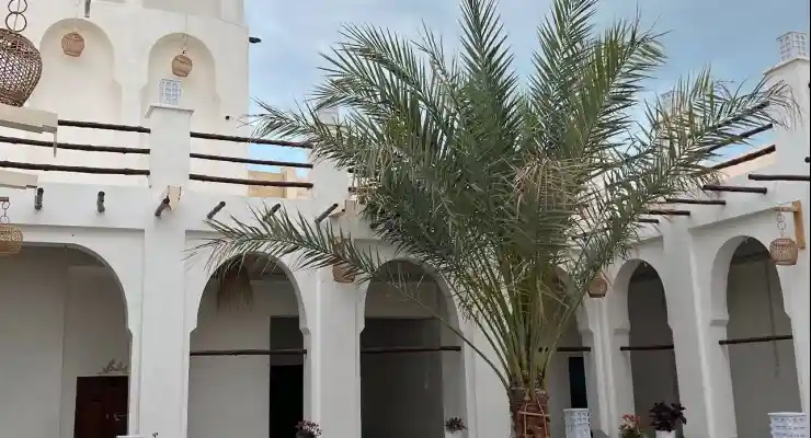 اقامتگاه بومگردی گلبت