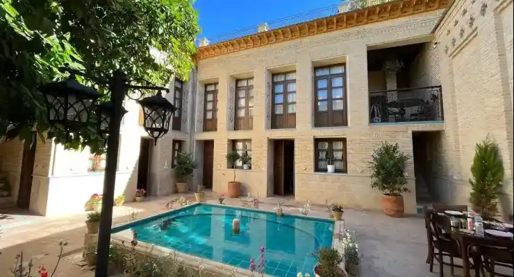 بوتیک هتل روزبهان