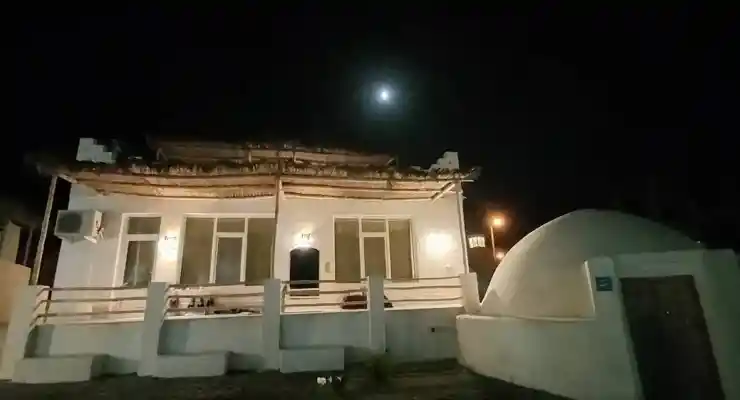 اقامتگاه بومگردی خانه قالی