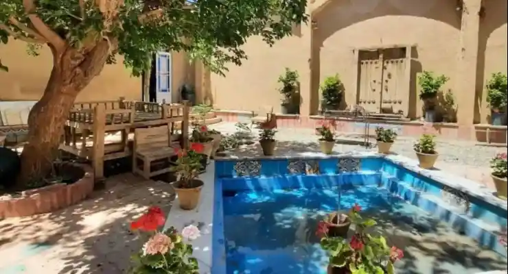 اقامتگاه سنتی خانه باباخان