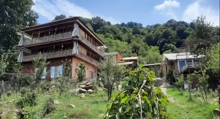 اقامتگاه بومگردی چیلاس