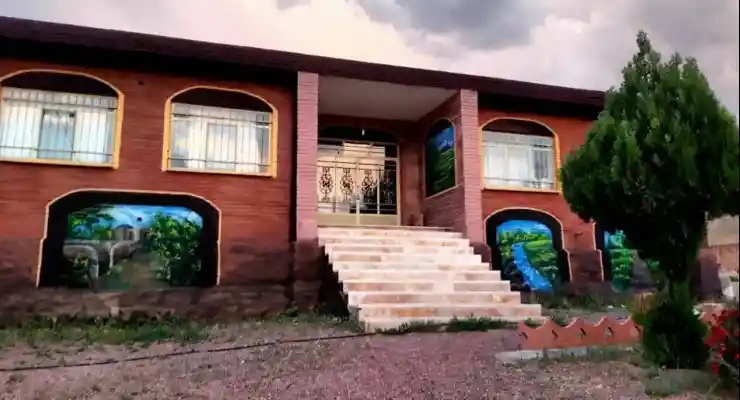 اقامتگاه بومگردی کهک