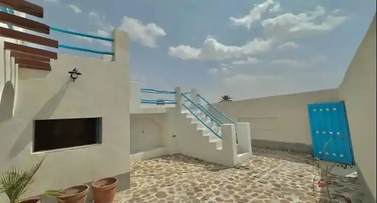 اقامتگاه بومگردی مکسر