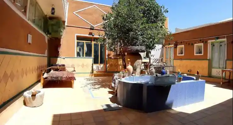 اقامتگاه بومگردی خانه مروی