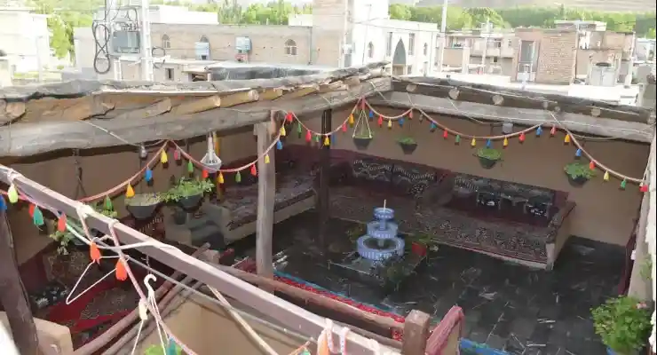 اقامتگاه بومگردی گینای