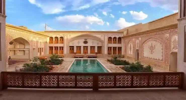 بوتیک هتل مهینستان راهب