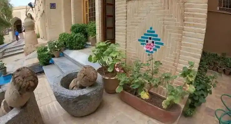 هتل باغ مشیرالممالک یزد