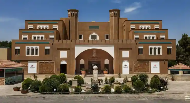 هتل پارسیان صفائیه