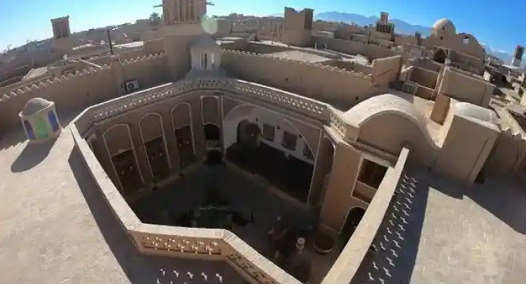 اقامتگاه سنتی گیتی