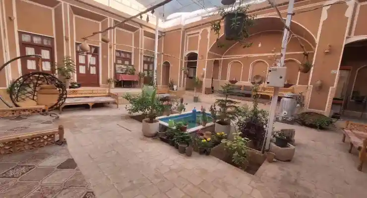 اقامتگاه بومگردی مهران