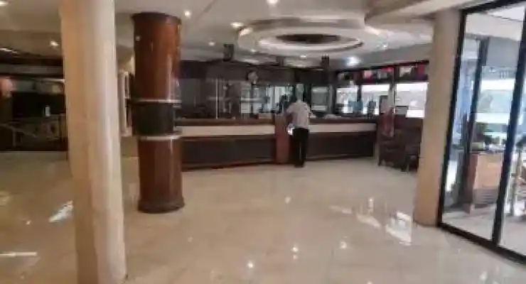 هتل صدرا شیراز