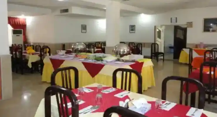 هتل جهانگردی فیروزآباد