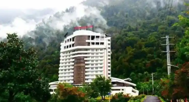 هتل ونوس پلاس چالوس