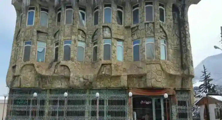 هتل آپارتمان تخت جمشید کلاردشت