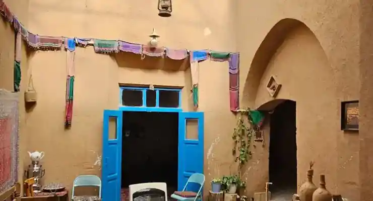 اقامتگاه بومگردی نار تی تی