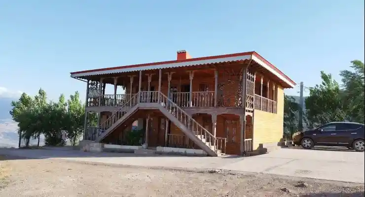 اقامتگاه بومگردی بام رودبار