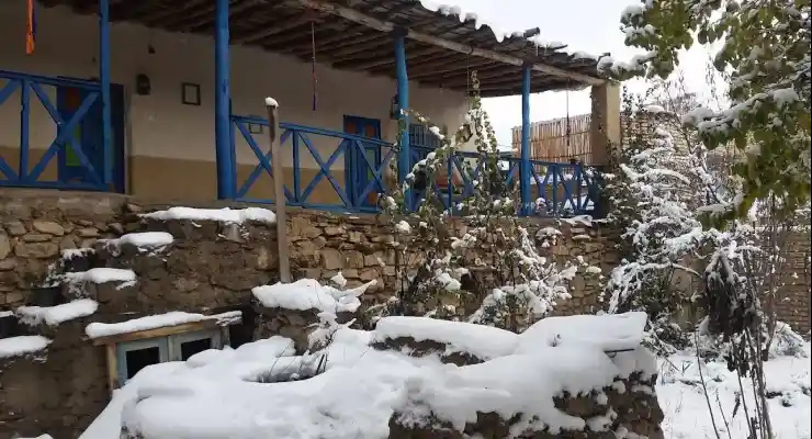 اقامتگاه بومگردی باران