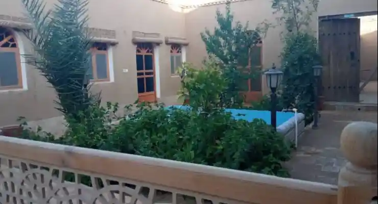 اقامتگاه بومگردی دشت شب