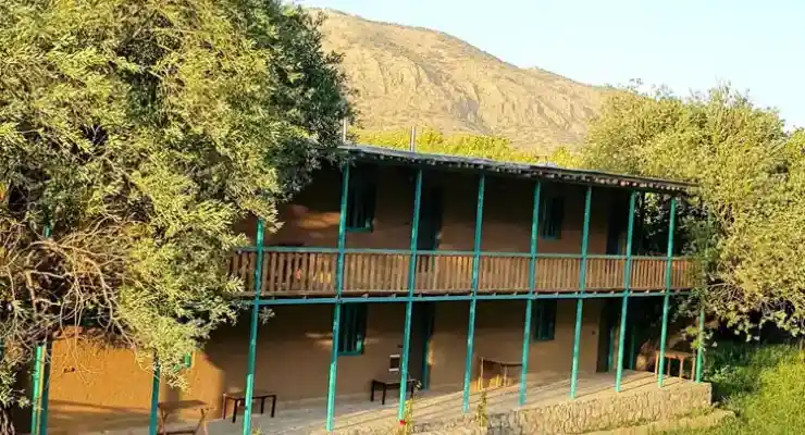 اقامتگاه بومگردی ابا