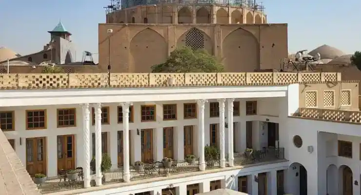 اقامتگاه سنتی کریاس