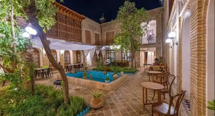 اقامتگاه سنتی درب شازده شیراز