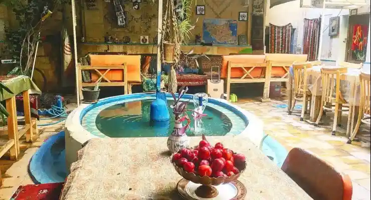 اقامتگاه سنتی گلشن