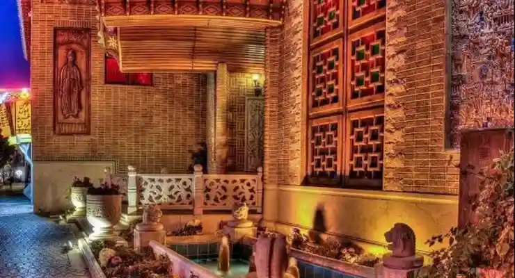 اقامتگاه سنتی کریمخان زند