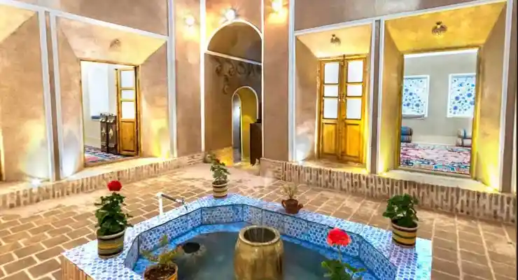 اقامتگاه سنتی انار